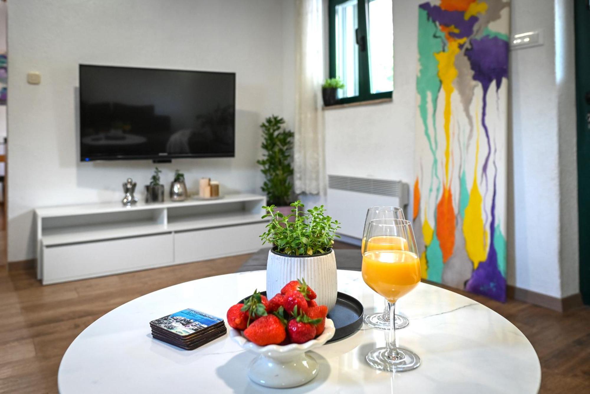 Villa Silentio, Complete Privacy Near Makarska Podgora Bagian luar foto