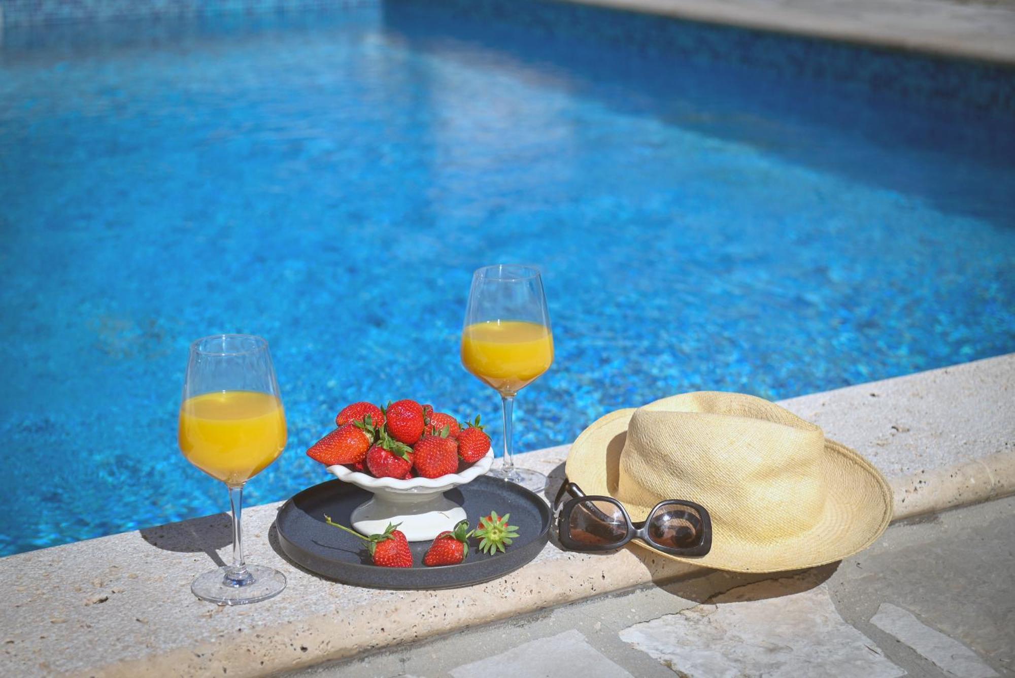 Villa Silentio, Complete Privacy Near Makarska Podgora Bagian luar foto